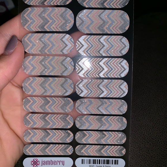Jamberry full nail wrap - Picture 7 of 8